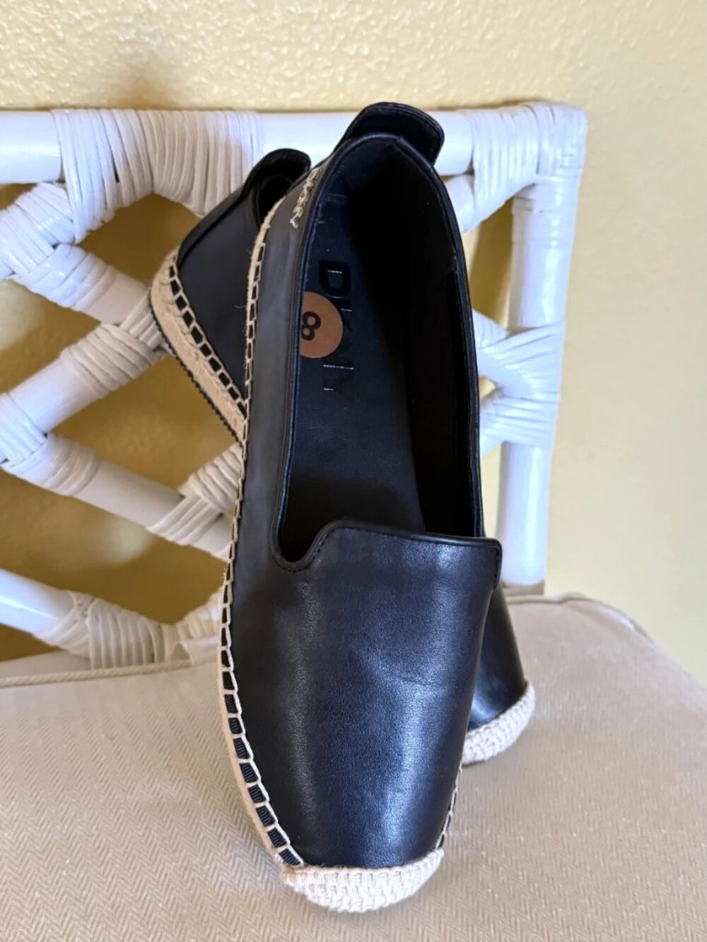 DKNY Mallandra Women's Black Leather Slip-On Espadrille Flats Shoes Sz 8 US NWT - Picture 14 of 15